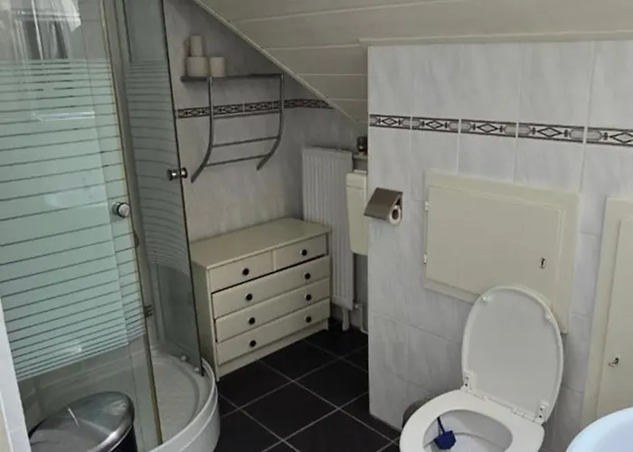 Huize Hubertus Tatil Evi *